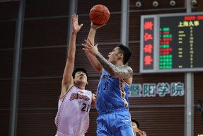 亚博-关键战上海久事调整名单以备欧冠；内部沟通环节打磨；气氛紧张；控场能力成焦点的简单介绍