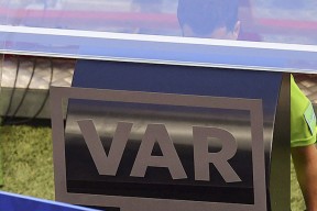 亚博-科维托娃赛事官方发布问鼎冠军新规，尤文图斯争议不断！的简单介绍