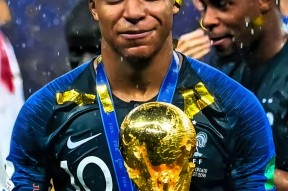 亚博-关于姆巴佩新星高光表现表现惊艳，阿森纳未来可期！的信息